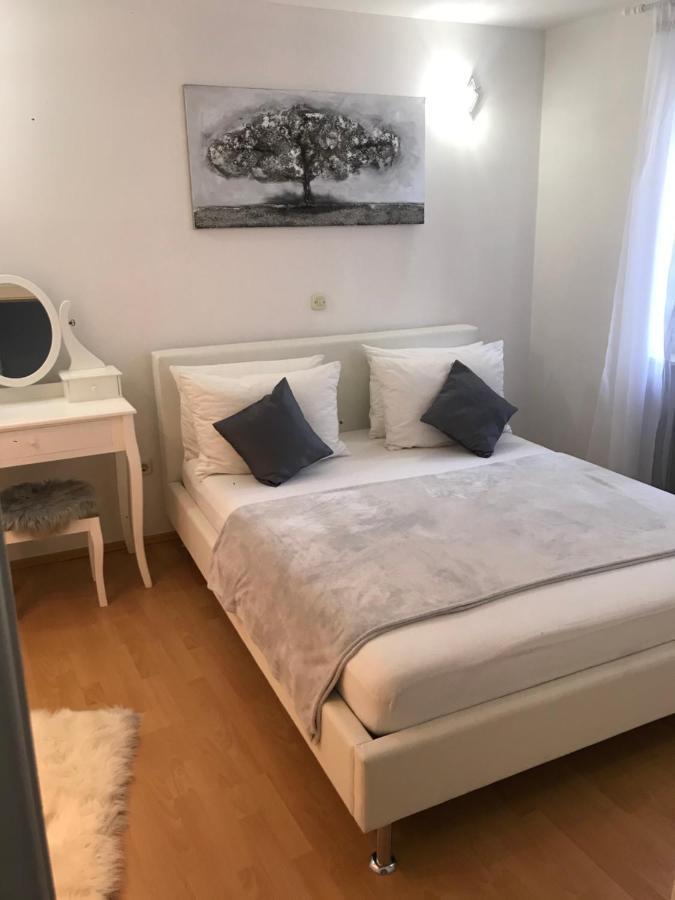 House Niko Apartamento Kaštela Exterior foto